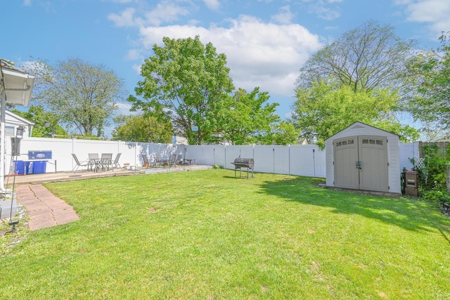 186-16 104th Ave, Saint Albans, NY 11412 - view of yard featuring a shed, an outbuilding, and a patio