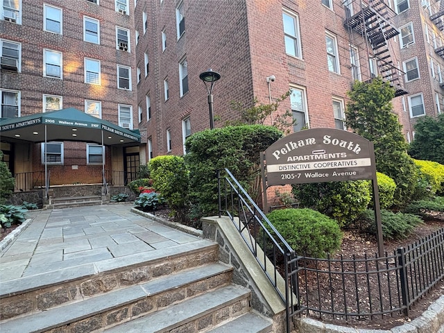 2107 Wallace Ave Unit 6E, Bronx, NY 10462 - view of community