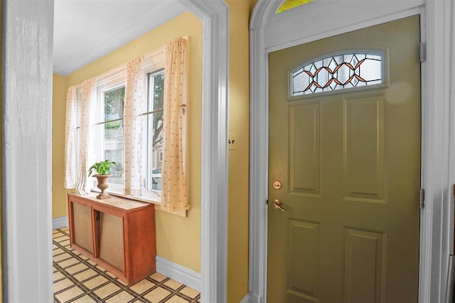 332 E 240th St, Bronx, NY 10470 - entrance foyer with baseboards