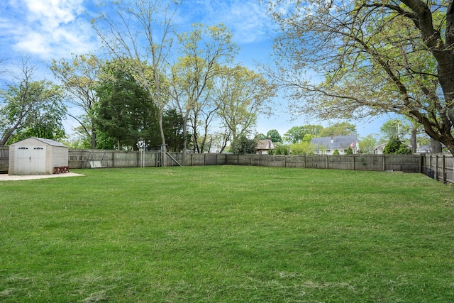 187 Mark Tree Rd, Centereach, NY 11720 - view of yard with a storage unit and an outdoor structure