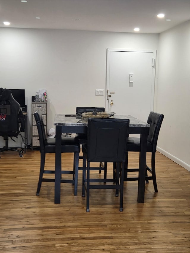 810 Blooming Grove Tpke Unit 84, New Windsor, NY 12553 - dining area featuring wood finished floors, recessed lighting, baseboards, and an office area
