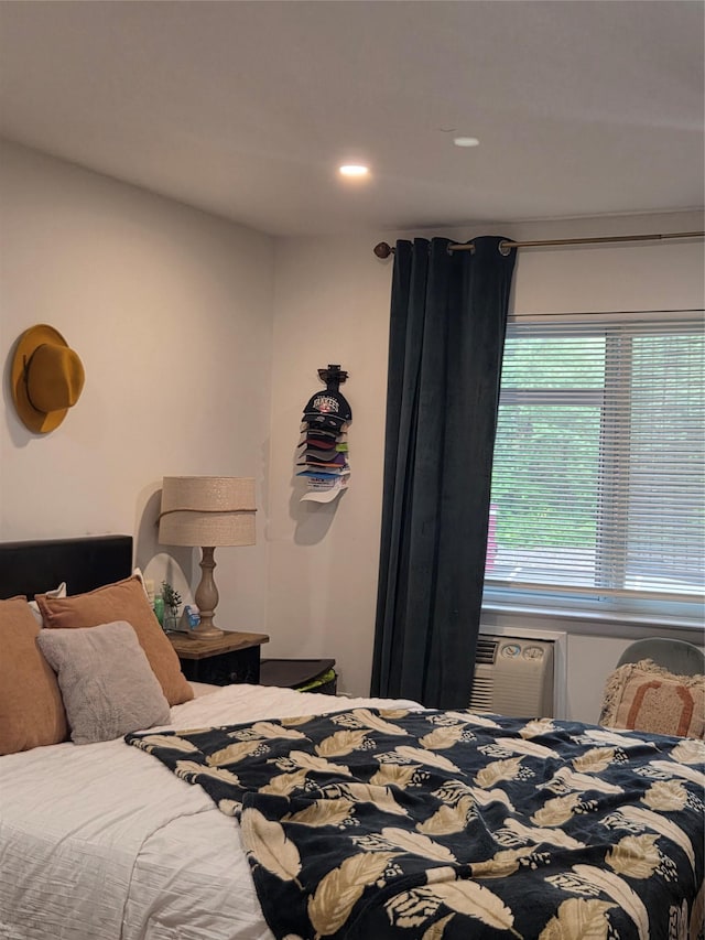 810 Blooming Grove Tpke Unit 84, New Windsor, NY 12553 - bedroom with recessed lighting