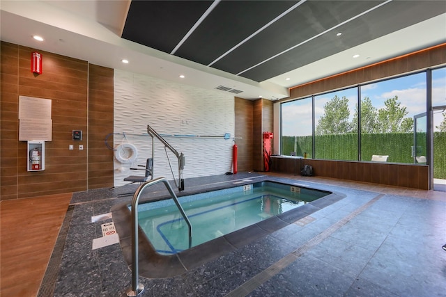 701 Rdg Hill Blvd Unit 12I, Yonkers, NY 10710 - view of swimming pool with a pool