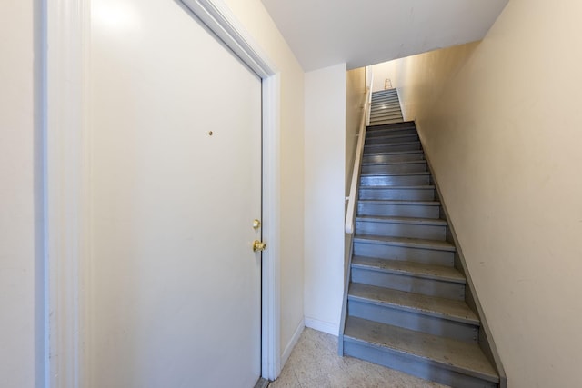 95-16 87th St, Jamaica, NY 11416 - photo 23