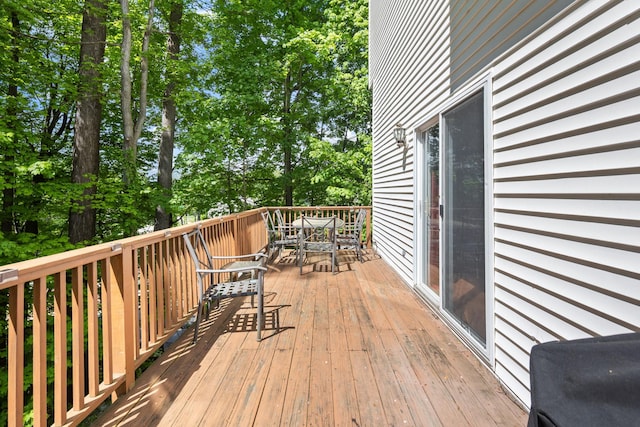 11C Piping Rock Dr, Ossining, NY 10562 - wooden deck with outdoor dining area