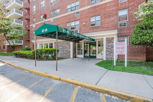 85-10 151st Ave Unit 5E, Howard Beach, NY 11414 - view of property with uncovered parking