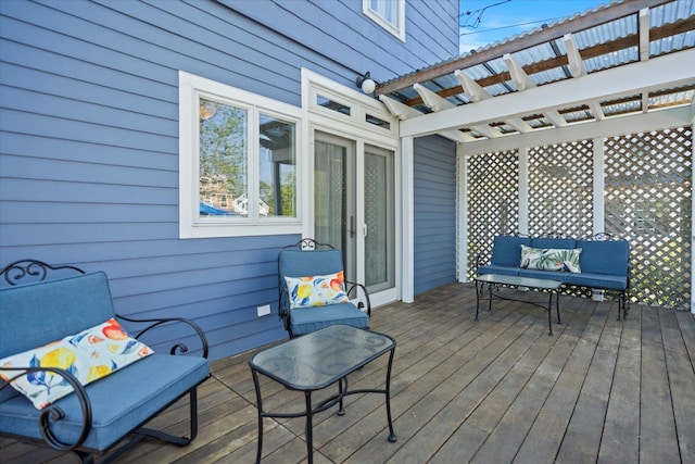 604 Main St, Greenport, NY 11944 - view of wooden terrace