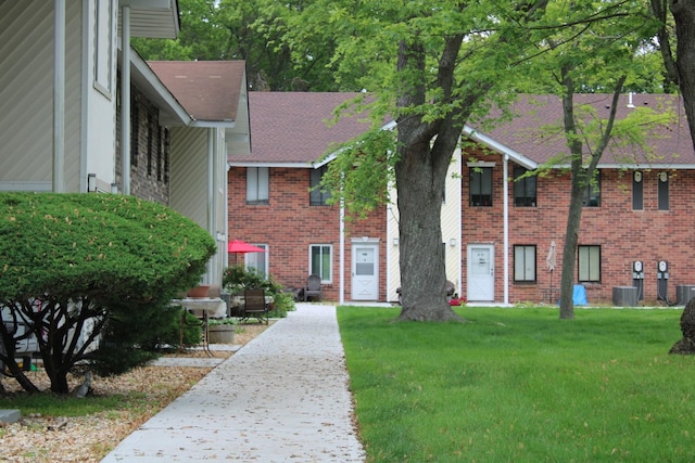 35 Navajo Ct Unit 35, Coram, NY 11727 - view of property featuring cooling unit