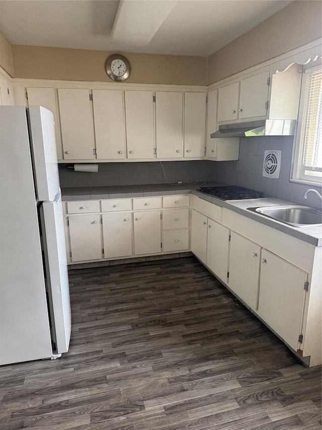 163-33 90th St, Howard Beach, NY 11414 - kitchen with freestanding refrigerator, black gas stovetop, dark wood-style flooring, and a sink