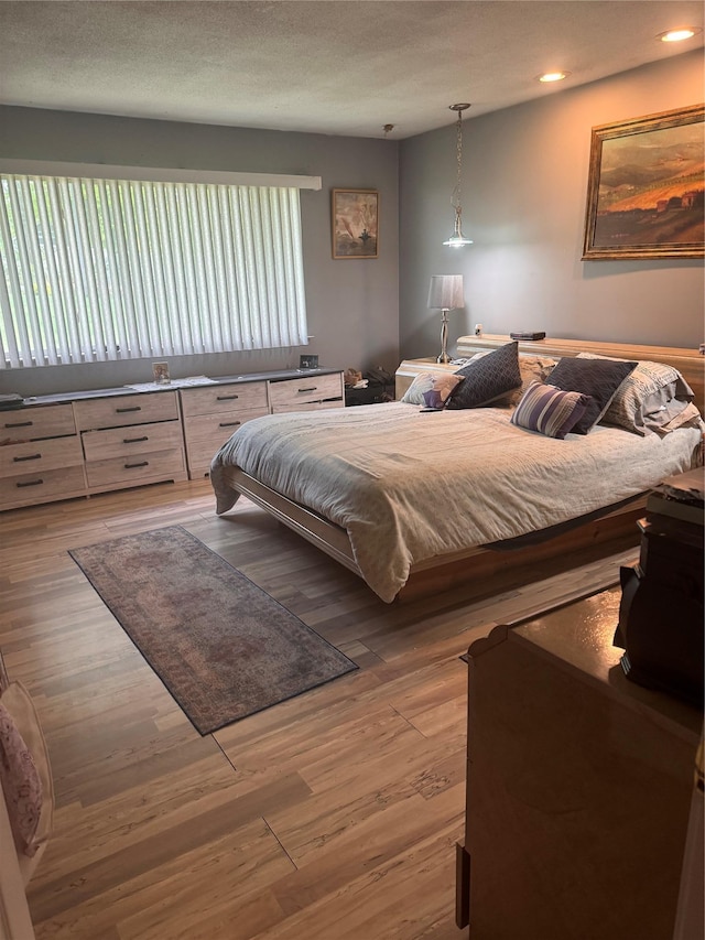 8 Windmill Ln, New City, NY 10956 - bedroom featuring light wood-style flooring and recessed lighting