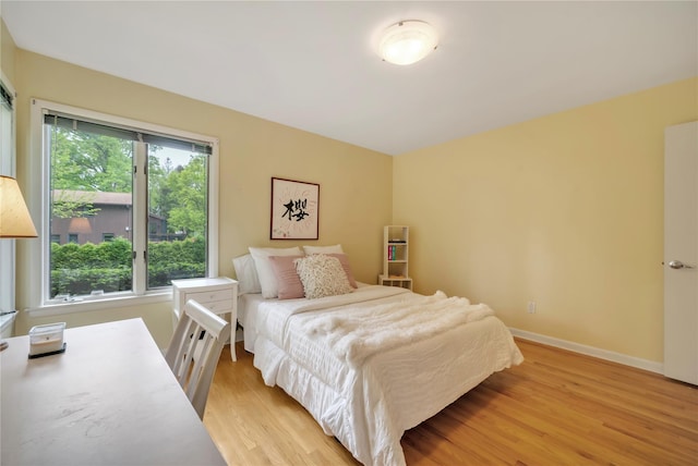 4 Bobby Close, Mamaroneck, NY 10543 - bedroom with light wood-style flooring and baseboards