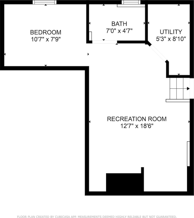 979 Manor Ln, Bay Shore, NY 11706 - room layout