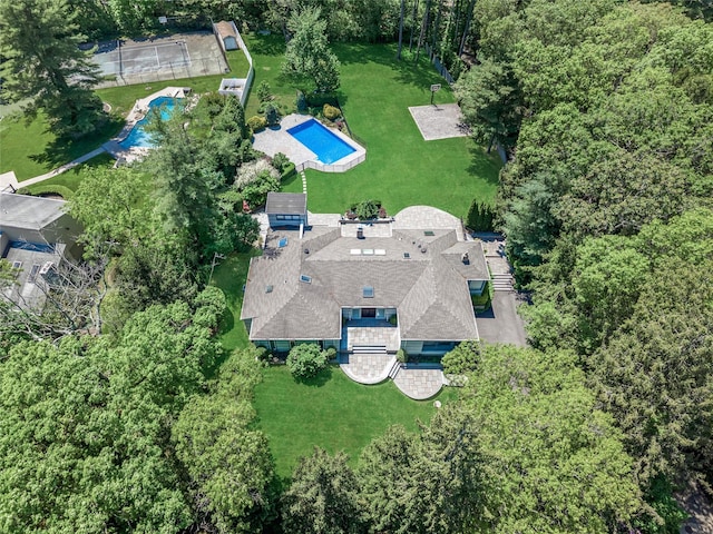 11 Faulkner Ln, Dix Hills, NY 11746 - view from above of property featuring a pool area
