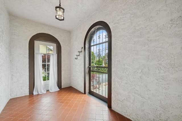 2600 Garden St, Baldwin, NY 11510 - doorway featuring arched walkways