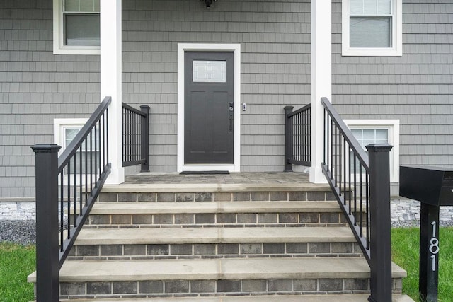 181 Central Park Rd E, Plainview, NY 11803 - view of doorway to property