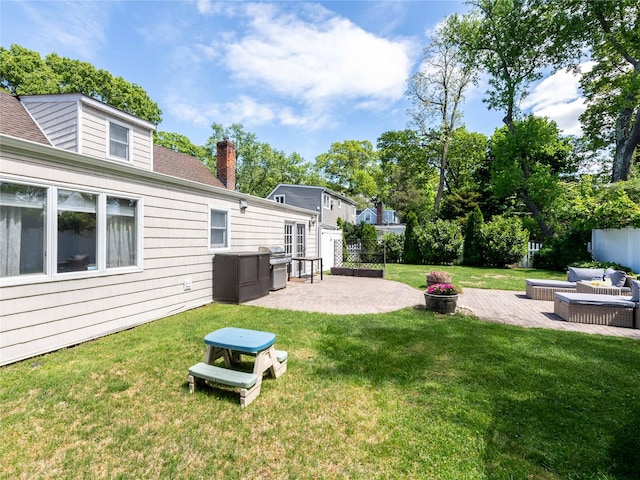 94 Shadyside Ave, Port Washington, NY 11050 - view of green lawn featuring a patio area and an outdoor hangout area
