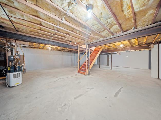 9 Sander Ct, Middle Island, NY 11953 - photo 30