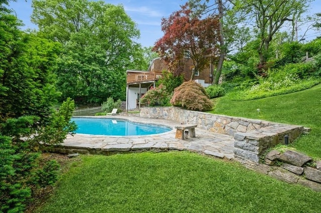 12 Glenn Pl, Hastings-On-Hudson, NY 10706 - swimming pool featuring a lawn, a deck, and a patio