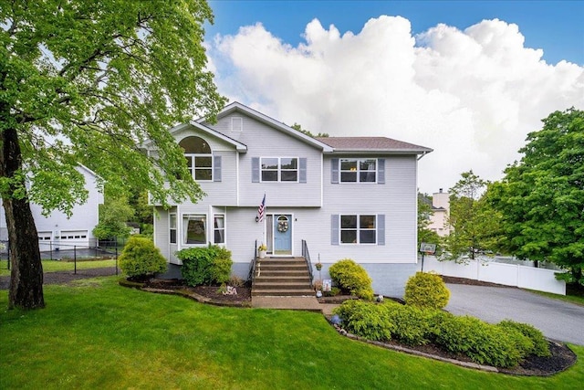 7 Cambridge Cir, Monroe, NY 10950 - view of front facade