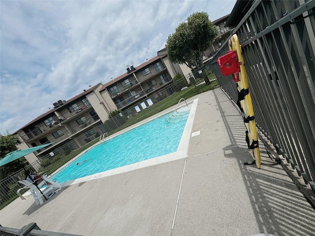 524 115th St Unit 524C, Flushing, NY 11356 - view of community pool