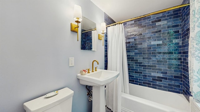 98 Jackson St, Fishkill, NY 12524 - full bath with shower / bath combination with curtain and toilet