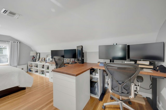 5749 Faraday Ave, Bronx, NY 10471 - office featuring lofted ceiling and light wood-type flooring