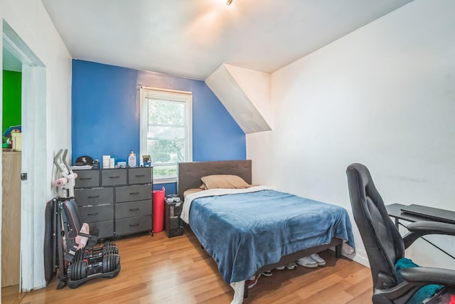 253 N 3rd Ave, Bay Shore, NY 11706 - bedroom featuring wood finished floors