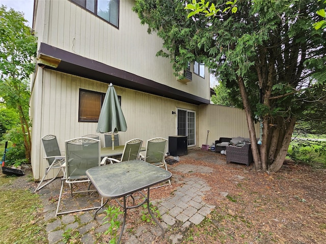 3 Allan Park Mews, Middletown, NY 10940 - rear view of property featuring a patio area and an outdoor living space