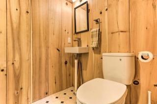 689 Albany Post Rd, New Paltz, NY 12561 - photo 38