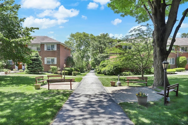 121 N Broadway Unit 22F, White Plains, NY 10603 - surrounding community featuring a yard