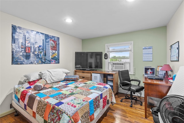 626 Union Ave, New Windsor, NY 12553 - bedroom featuring wood finished floors, a desk, recessed lighting, and cooling unit