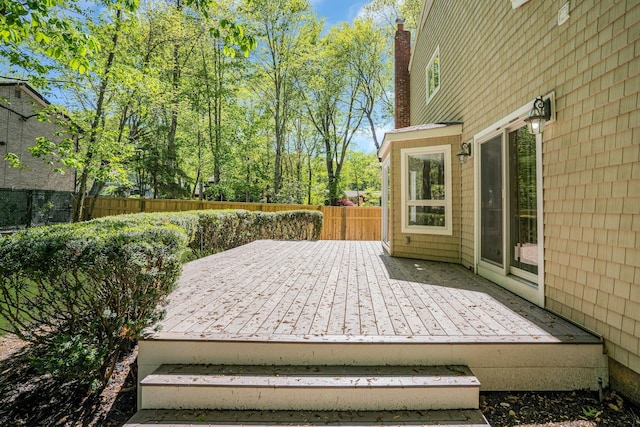 7 Mcculloch Dr, Dix Hills, NY 11746 - wooden deck with a fenced backyard
