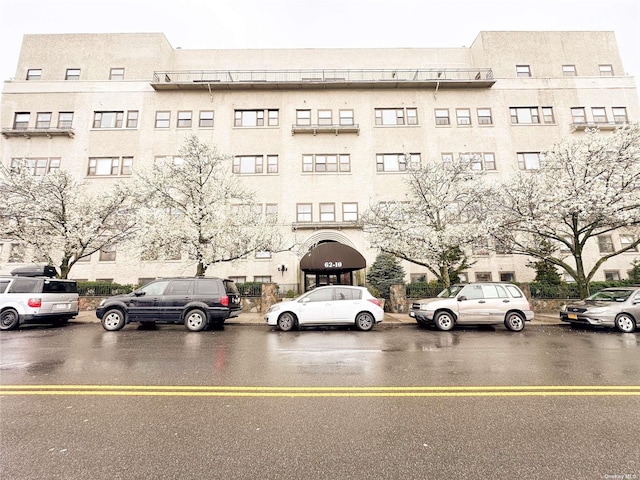 62-10 Woodside Ave Unit 311, Woodside, NY 11377 - photo 9
