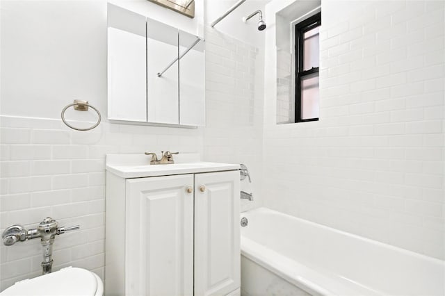 2244 Bronx Park E Unit 1E, Bronx, NY 10467 - bathroom with shower / washtub combination, vanity, toilet, and tile walls