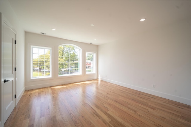 1259 Waterview Dr, Rockville Centre, NY 11570 - unfurnished room with baseboards, light wood-type flooring, and recessed lighting