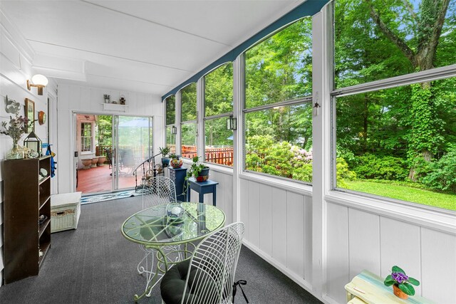11 Carnelli Ct, Poughkeepsie, NY 12603 - sunroom / solarium with lofted ceiling