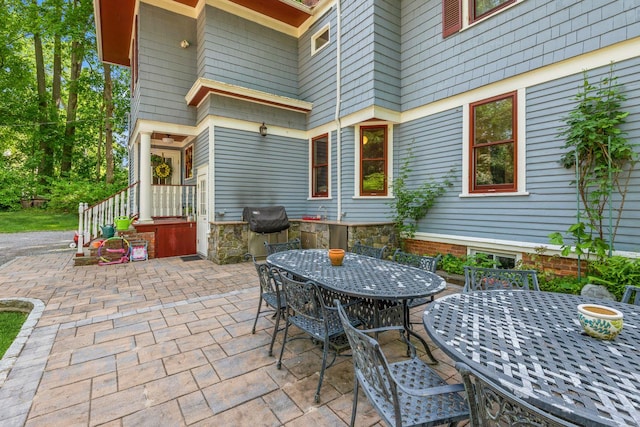 110 Red Spring Ln, Glen Cove, NY 11542 - view of patio featuring outdoor dining space