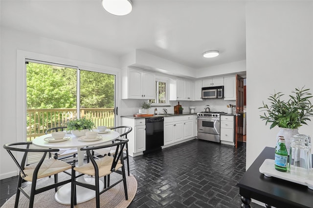 63 Underhill Rd, Scarsdale, NY 10583 - photo 9
