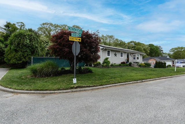 11 Crescent St, Mastic, NY 11950 - view of front of house