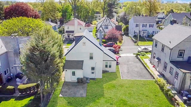 26 Alta Dr, Mount Vernon, NY 10552 - aerial view of residential area