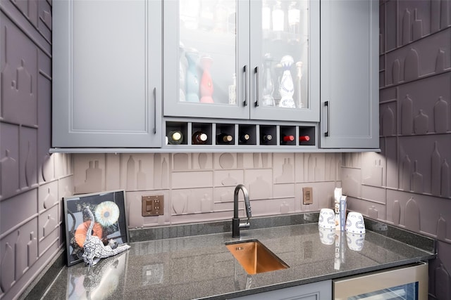 18 Heron Ct, Levittown, NY 11756 - bar featuring a sink, beverage cooler, and tasteful backsplash
