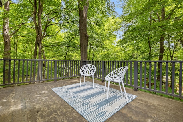 100 Mount Airy Rd S, Croton-On-Hudson, NY 10520 - view of patio