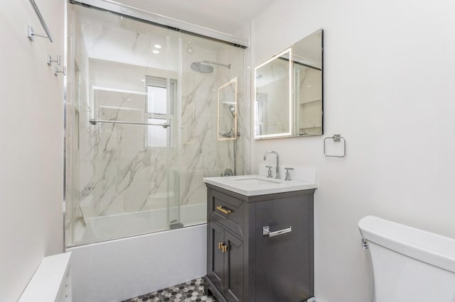 189 Drake Ave Unit 2A, New Rochelle, NY 10805 - full bath with toilet, vanity, and shower / bath combination with glass door