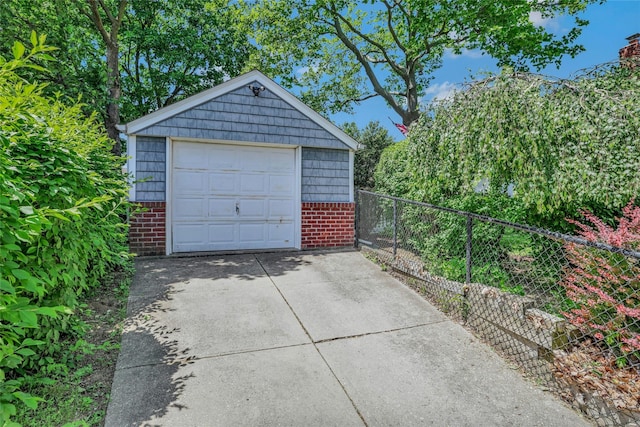 1784 W End Ave, New Hyde Park, NY 11040 - detached garage featuring driveway