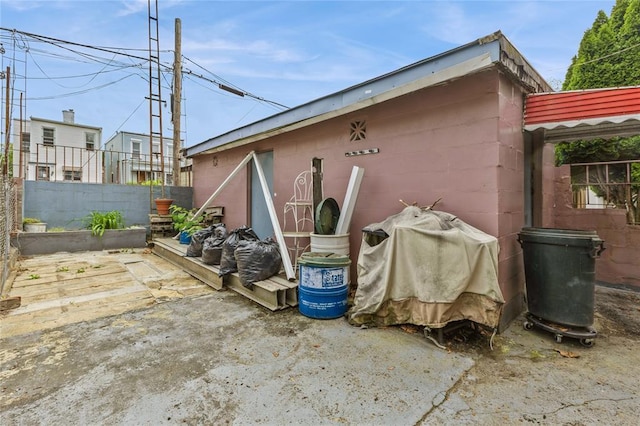 171 Hale Ave, Brooklyn, NY 11208 - view of outdoor structure featuring fence