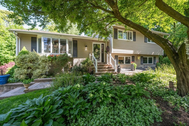 10 Falcon Pl, Huntington, NY 11743 - tri-level home with brick siding