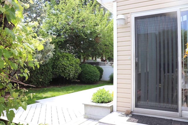view of entrance to property