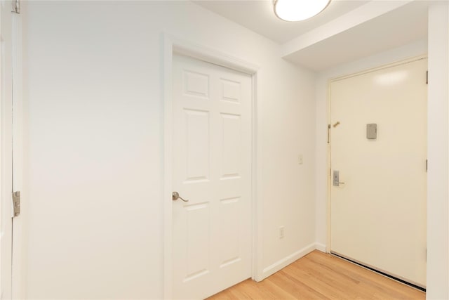 1 Hawley Ter Unit 5E, Yonkers, NY 10701 - entrance foyer with light wood-style floors and baseboards