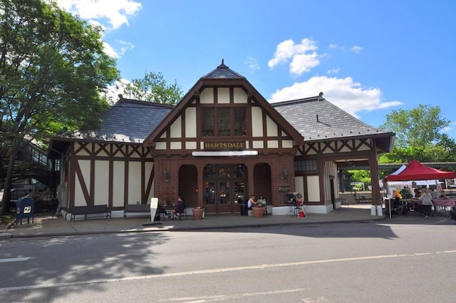 67 Rockledge Rd Unit 2A, Hartsdale, NY 10530 - view of building exterior