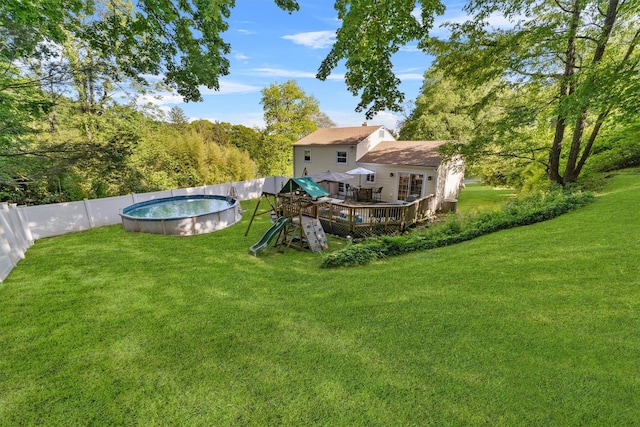 10 Ridge Rd, Cortlandt Manor, NY 10567 - view of yard featuring a deck